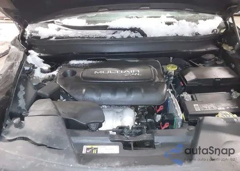 2017 Jeep Cherokee Latitude 4X4 from USA, damaged, VIN 1C4PJMCB8HW625769